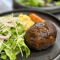 料理メニュー写真&nbsp;炭焼きハンバーグ定食