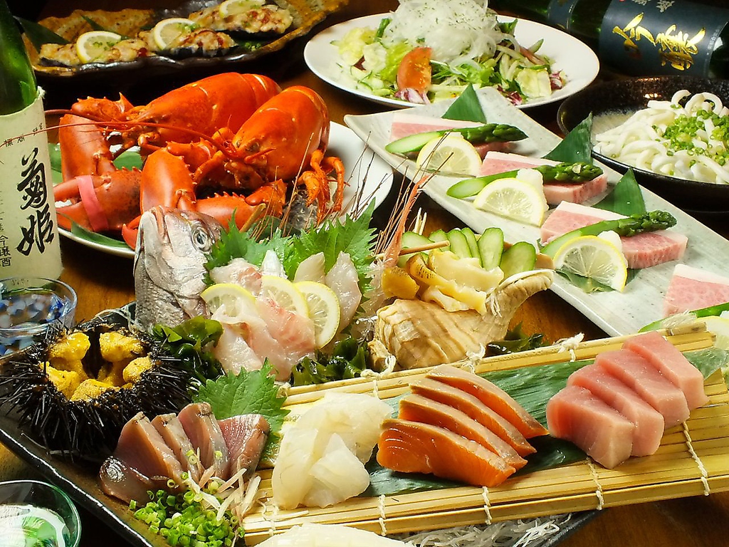 新鮮な魚介が自慢！料理長が厳選した鮮魚をお楽しみください！