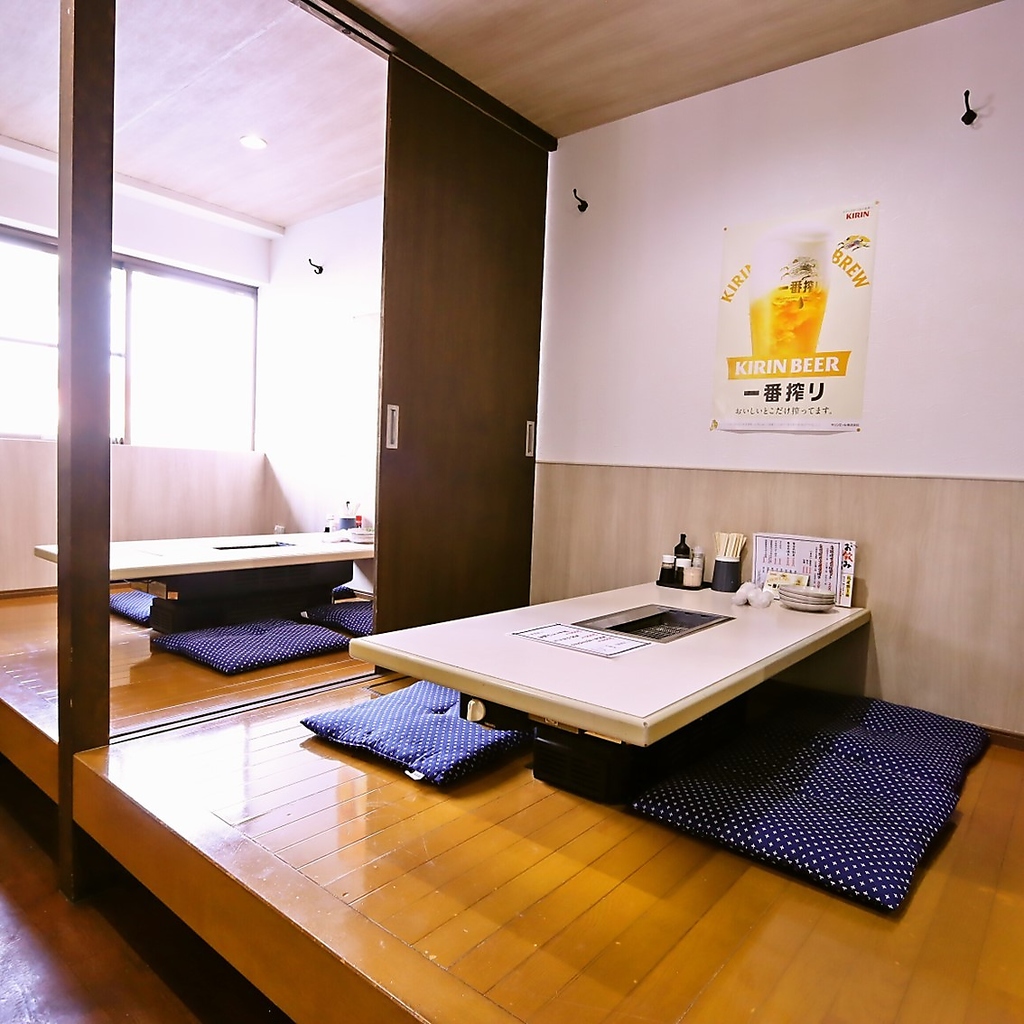 2～4名様がご利用できるお座敷席は、ご夫婦やカップルのデート利用、ご友人同士の飲み会にぴったり♪