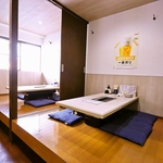 2～4名様がご利用できるお座敷席は、ご夫婦やカップルのデート利用、ご友人同士の飲み会にぴったり♪