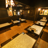 会社宴会やカジュアルな集まりに便利なテーブル席