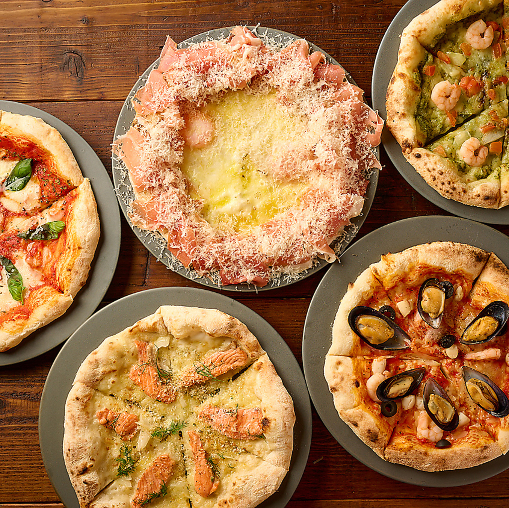 本格窯焼きピザが大人気！メディアで話題のイタリアンバル「ナポリマン」です