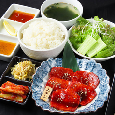 国産黒毛和牛 焼肉 福々 FUKUFUKU 銀座本店 銀座8丁目のおすすめランチ1