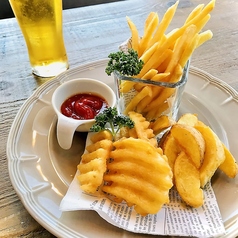 フライドポテト盛り合わせ