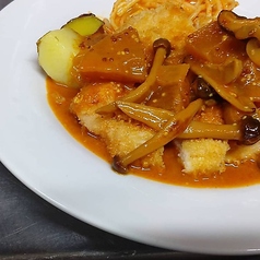 大満足のランチ！土日祝日はホリデーランチもご用意♪