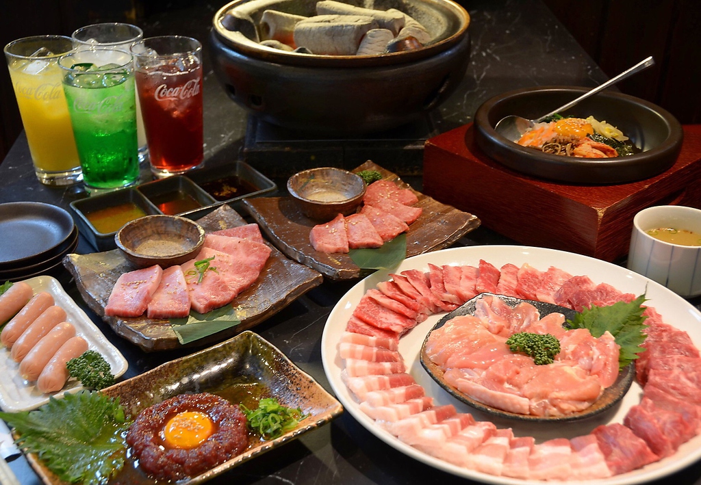 自慢の石焼きビビンバ！香煙に来たら食べて欲しい一品！