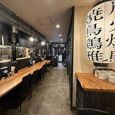 1名様から楽しめるカウンター席。天文館の焼鳥は焼鳥鶏雅！【鹿児島 天文館 食べ放題 飲み放題 焼肉 焼鳥 ラーメン 辛麺 釜揚げうどん 天文館はワールドグループへ♪】