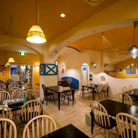 豊富な一品メニューと冷えたビールで贅沢なひとときを★