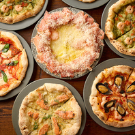 石窯で焼き上げる特大もっちりPIZZA★