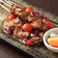 料理メニュー写真&nbsp;山羊肉の串焼きピーナッツソース2本）