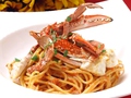料理メニュー写真 渡り蟹のトマトパスタ　リングイネピッコリ