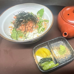 お茶漬け(鮭・梅・明太子)