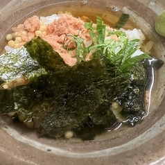 鮭茶漬け（お漬物付き）