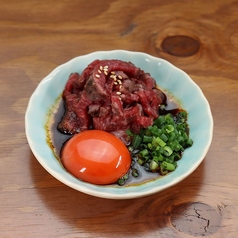 生和牛ユッケ