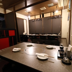 15名様～23名様の宴会でしたら周りを気にせず楽しめる個室がオススメ♪同窓会や賑やかな宴会を楽しみたいならうってつけのお座敷個室です
