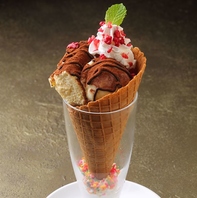 手作りの温もりを、華やかなコースで