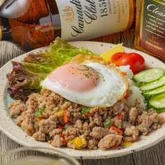 【ゆでたて鶏×手作りタレ◎】≪カオマンガイ≫で満腹の満足感！1100円(税込)の写真