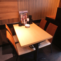 宴会・女子会に最適◎3～4名様用のお席を数多くご用意♪　※画像は系列店です
