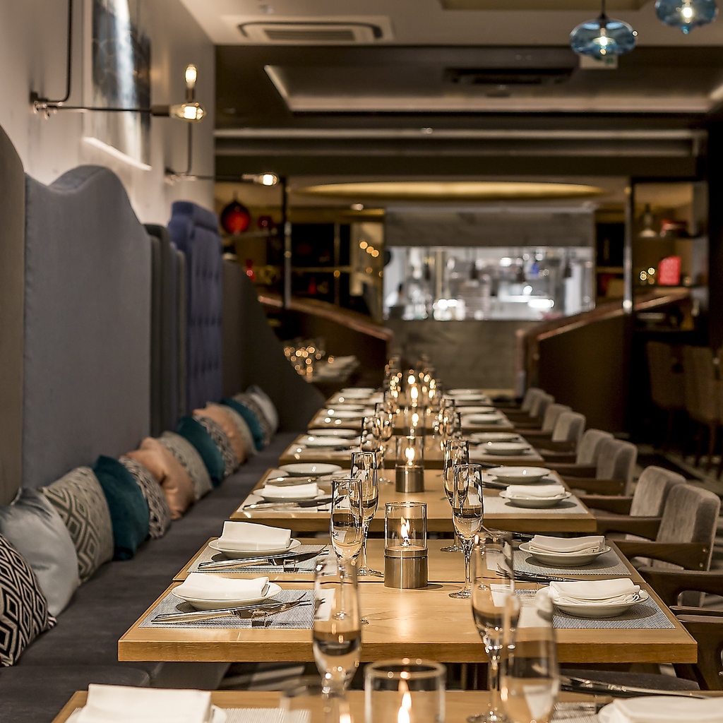 The Living Room with SKY BAR 三井ガーデンホテル名古屋プレミア18Fの写真ギャラリー