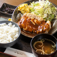 ボリューム感のある絶品料理で、心もお腹も大満足です◎