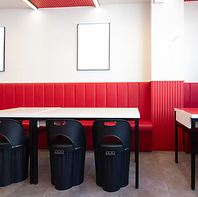 団体様の宴会や打ち上げに貸切対応しております。