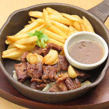 肉丸肉バル酒場のおすすめ料理1