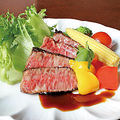 料理メニュー写真 和牛のロースト