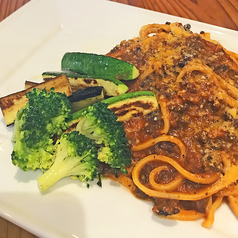 焼き野菜と和牛ミートソース