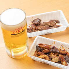 自家製甘辛タレで仕上げるホルモンと牛ハラミ◎