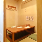 様々な人数でご利用いただけるお座敷席。広々していますので、ゆったり足を伸ばしてお寛ぎ頂けます。