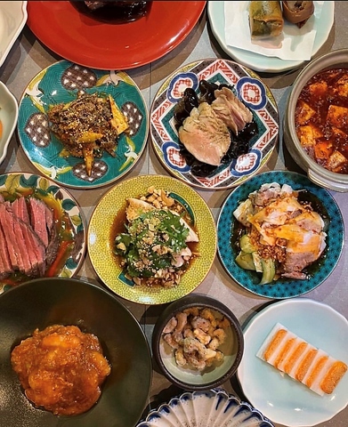 一人でも来店しやすい地元に愛されるお酒を楽しむ中華料理屋♪アットホームな店内です