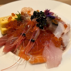 厚岸産「牡蠣」 厳選した新鮮な魚介の寿司