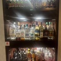 料理の味を引き立てる、種類豊富なドリンク