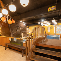 【店内は海と舟】