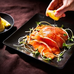 サーモンのカルパッチョ