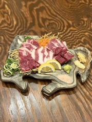 大衆馬肉酒場 馬王 堺筋本町店のおすすめ料理1