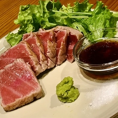 本マグロのレアステーキ丼