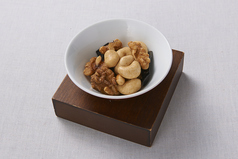 カシューナッツと胡桃　昆布の香り