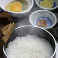 料理メニュー写真 《炊きたて》釜炊きご飯 [土佐ジローの卵1個付](1～2人前)