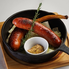 骨付き&牛タンソーセージの贅沢2種盛り