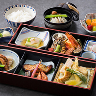 会議のお弁当など・・・