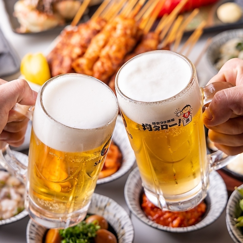 種類豊富なドリンクが218円(税込)から。ビールにサワー、カクテルまで、お好きな一杯が格安で飲める