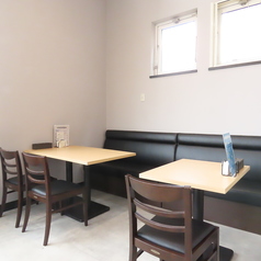 《お2人でも対応可能なテーブル席です◎》