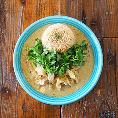 鶏とキャベツの豆乳グリーンカレー