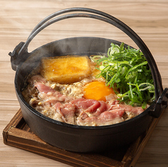 名物料理を心ゆくまで楽しめる宴会コース！