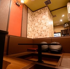 1名から団体様まで入席可能！カラオケ・VSX・LIVE3・ビリヤード・卓球など盛りだくさん！※店舗によって異なります。HPをご確認下さい。