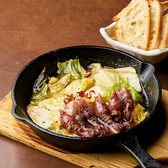 各種食材が原産地から直送！北は北海道、南は九州まで各厳選食材料理をご堪能いただけます♪店内に漂う各地方の香りや空気の心地よさはたまりません。料理長が仕上げた絶品料理をぜひともご堪能ください。