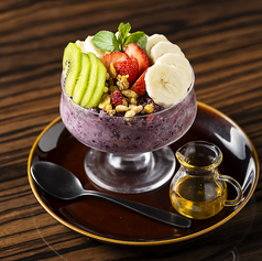 アサイーパフェ