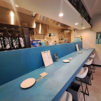 存在感抜群のカウンター席