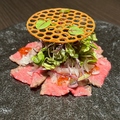 料理メニュー写真 和牛イチボのカルパッチョ 